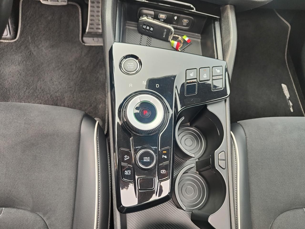 Kia Sportage 1.6 TGDi HEV AT GT-line Plus