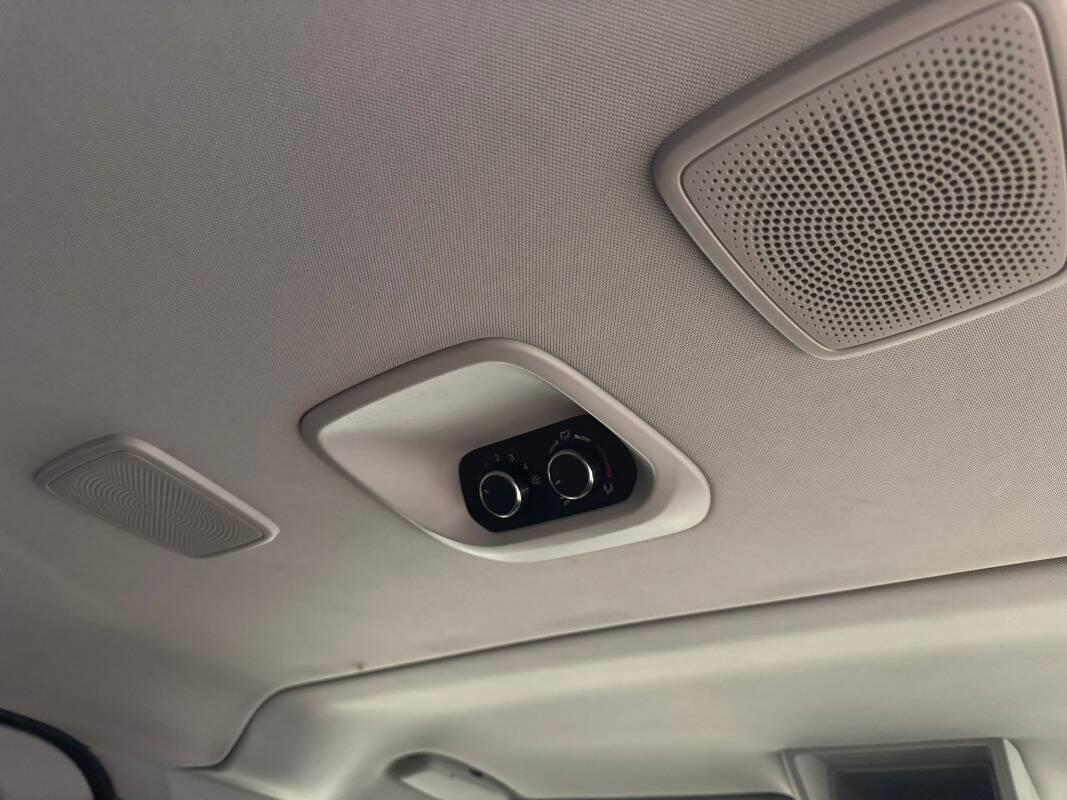 Ford Tourneo Custom 320 320 2.0 tdci 130cv Titanium L2H1 E6.2