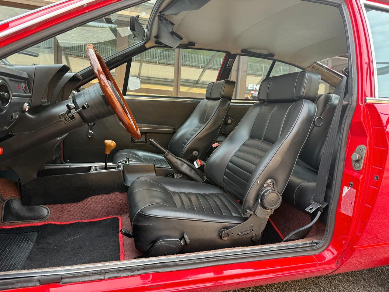 Alfa Romeo Alfetta GT 1.6 "TARGA SPECIALE - LAVORI IMPORTANTI ESEGUITI"