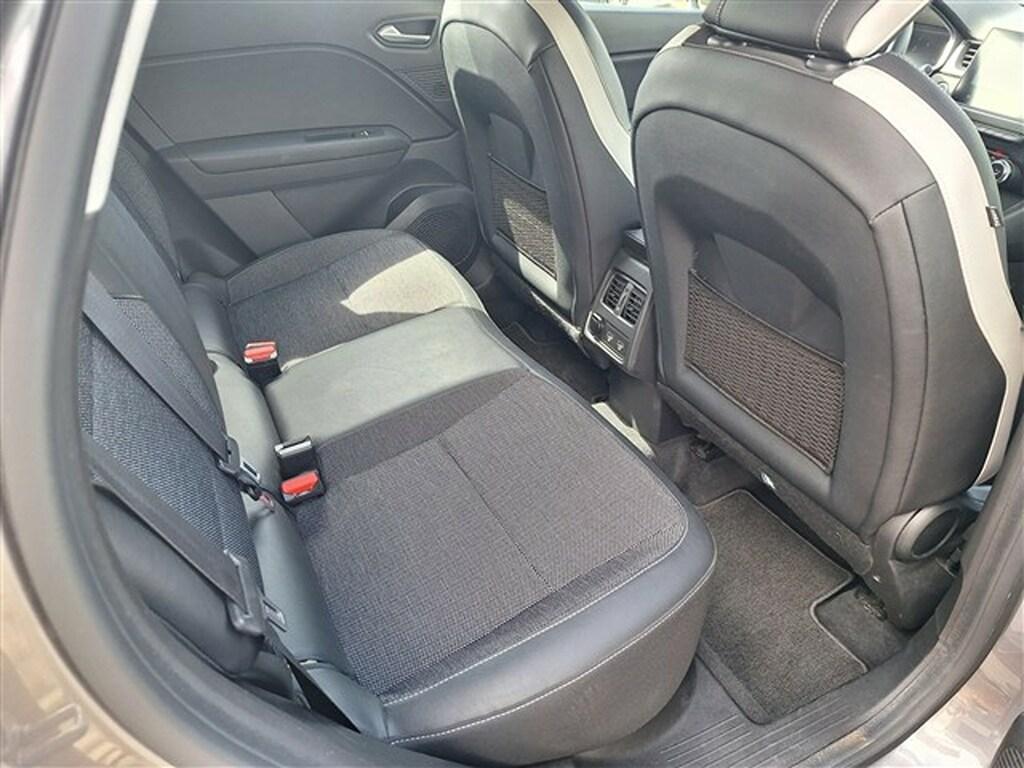 Renault Captur 1.5 Blue dCi Intens EDC