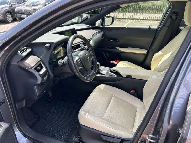 Lexus UX Hybrid Premium IVA ESPOSTA COMPRESA