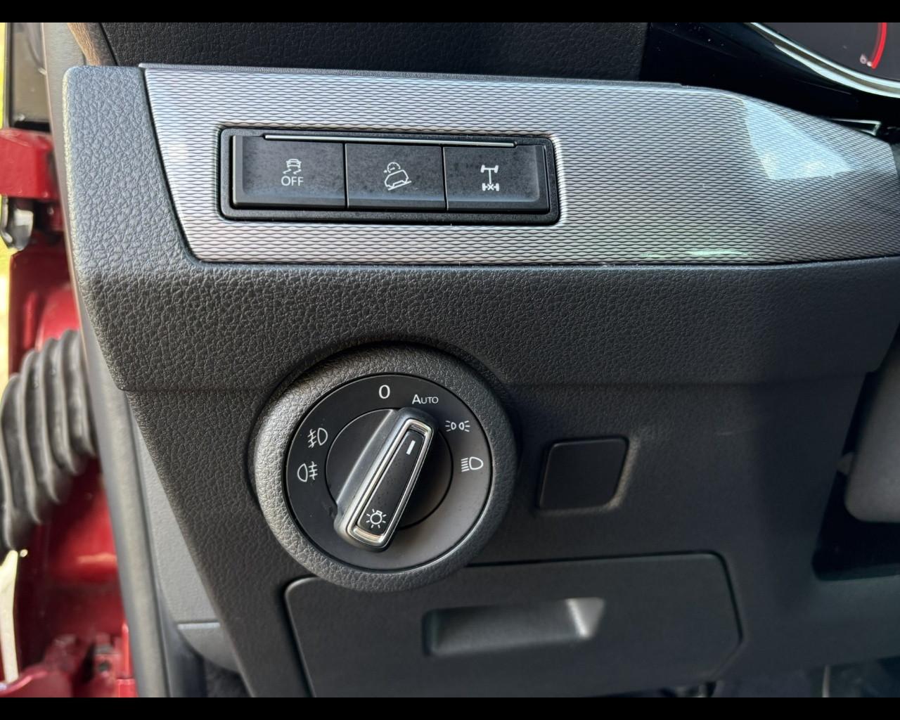 VOLKSWAGEN Multivan 6ª '15-'24 - Multivan 2.0 TDI 199CV DSG 4Motion Highline