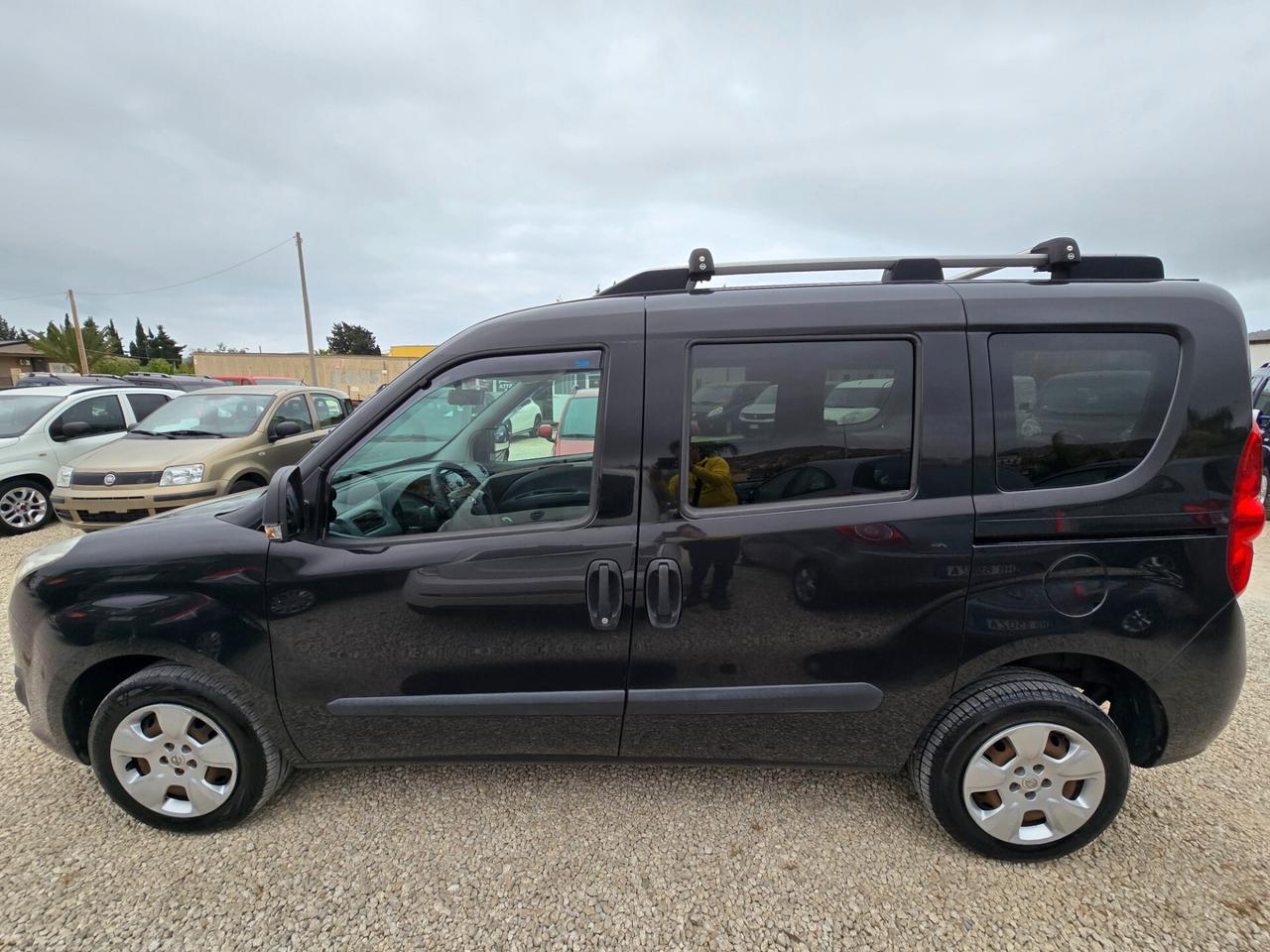 Opel Combo 5 posti fiat Doblò