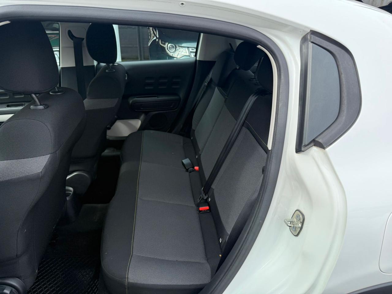 Citroen C3 PureTech 82 Live Edition