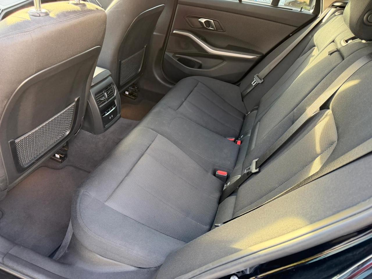 Bmw 318d Touring Automatico 2023 39000KM FULL OPTIONAL