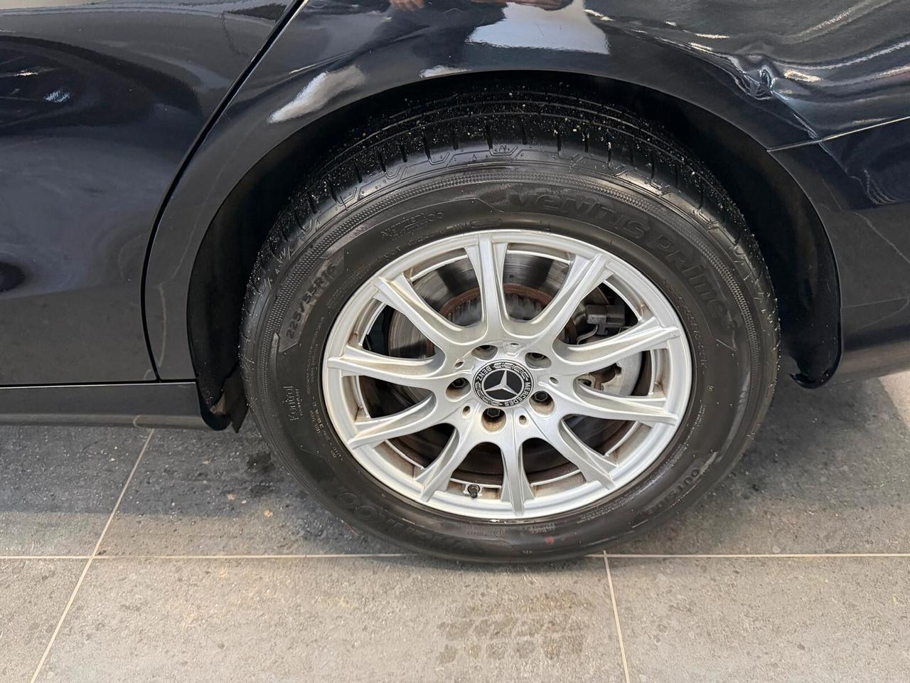 MERCEDES-BENZ CLASSE C180 SPORT 1.6 116CV NAVI OK NEOPATENTATI ANNO 2017