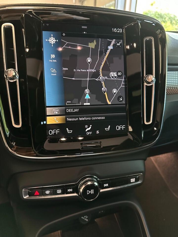 XC40 T5 1.5 R-design Hybrid Full Optional