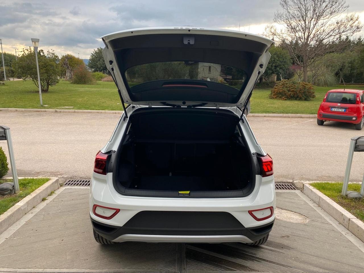 Volkswagen T-Roc 2.0 TDI SCR Sport