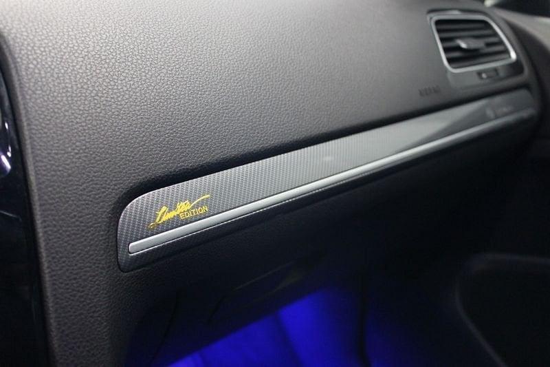 Volkswagen Golf 1.6 TDI R-Line Sport BMT Akrapovic