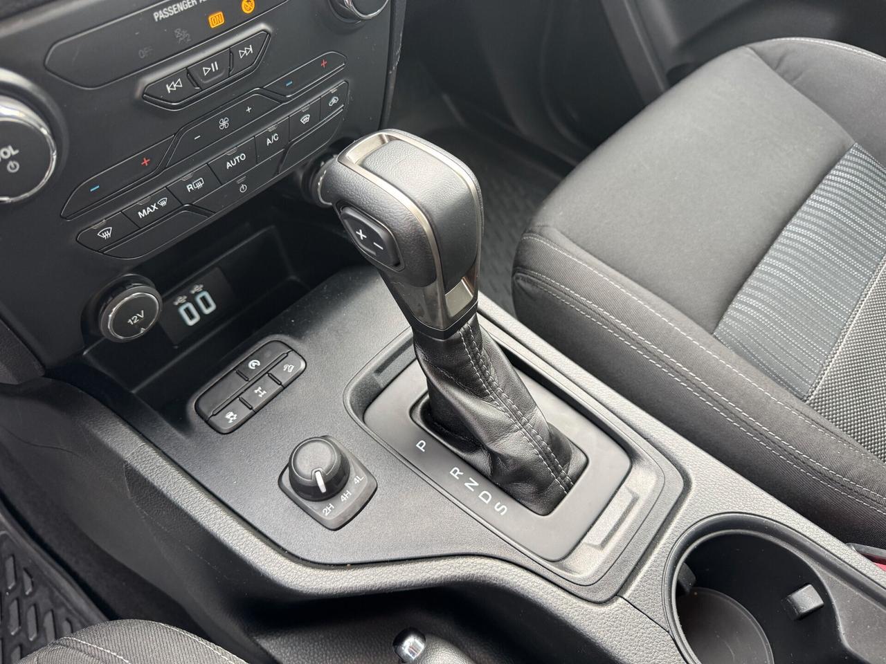 Ford Ranger XLT DoppiaCabina 2.0TDCi 170CV Autom.