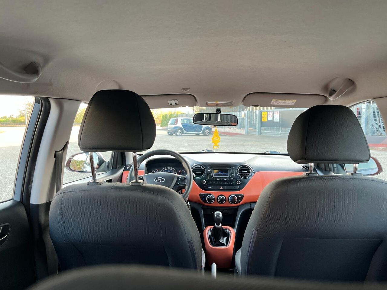 Hyundai i10 1.0 MPI STYLE ADATTA AI NEOPATENTATI UNICO PROPRIETARIO