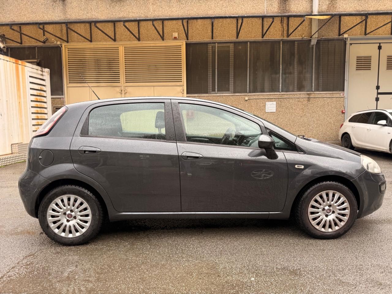 Fiat Punto Evo 1.3 Mjt 90 CV 5 porte pronta consegna