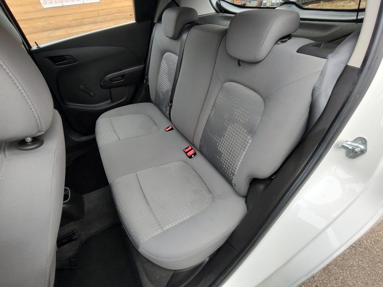 Chevrolet Aveo 1.2 70CV 5 porte LS, OK NEOPATENTATI, GARANZIA L.12 MESI.