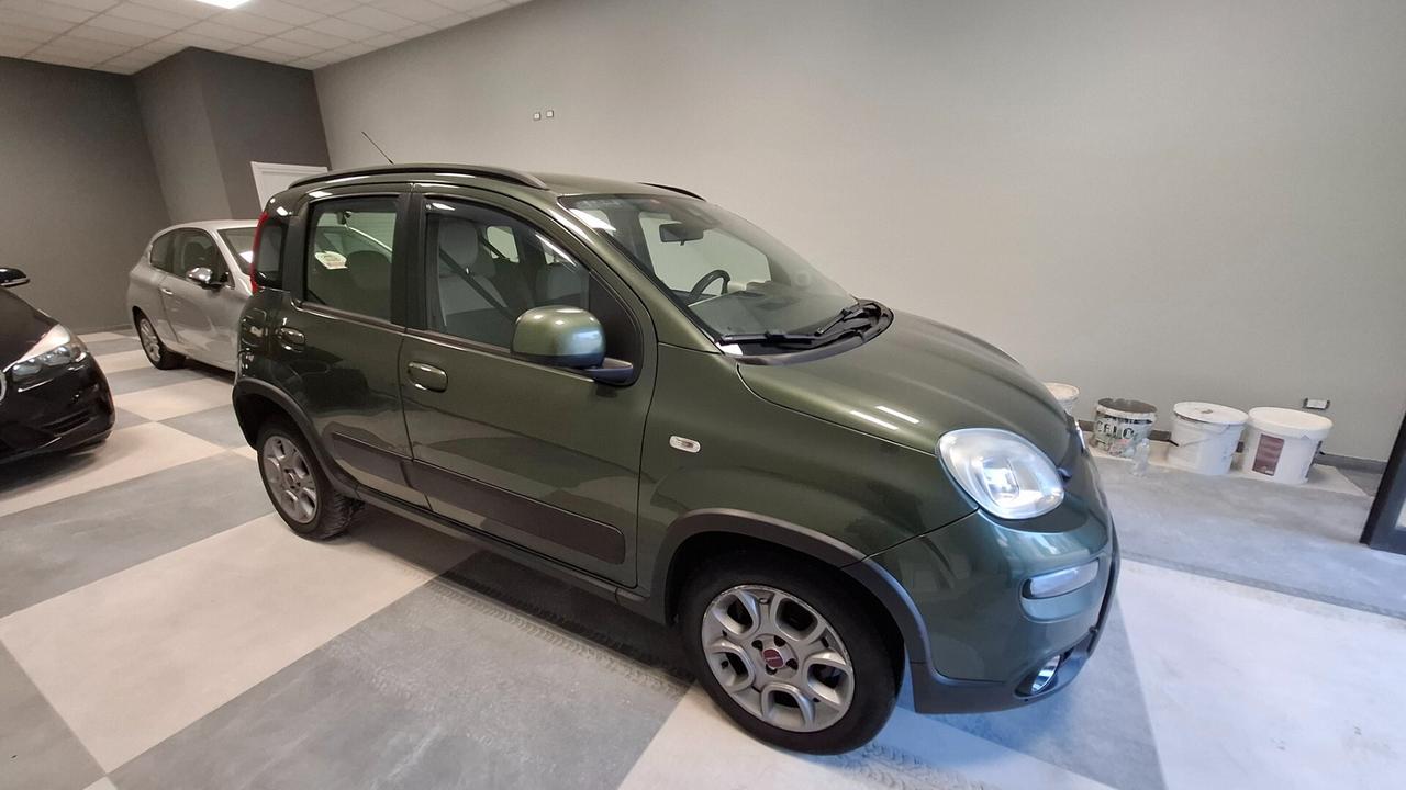 Fiat Panda 0.9 TwinAir Turbo Natural Power Trekking