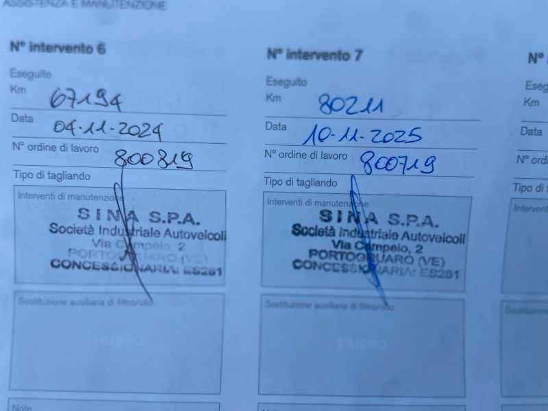 VOLVO XC40 1.5 t3 Momentum 156cv manuale