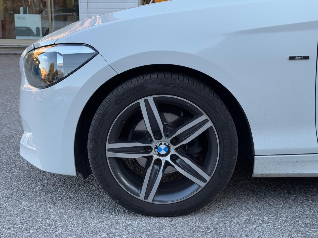 Bmw 116d 5p. Sport