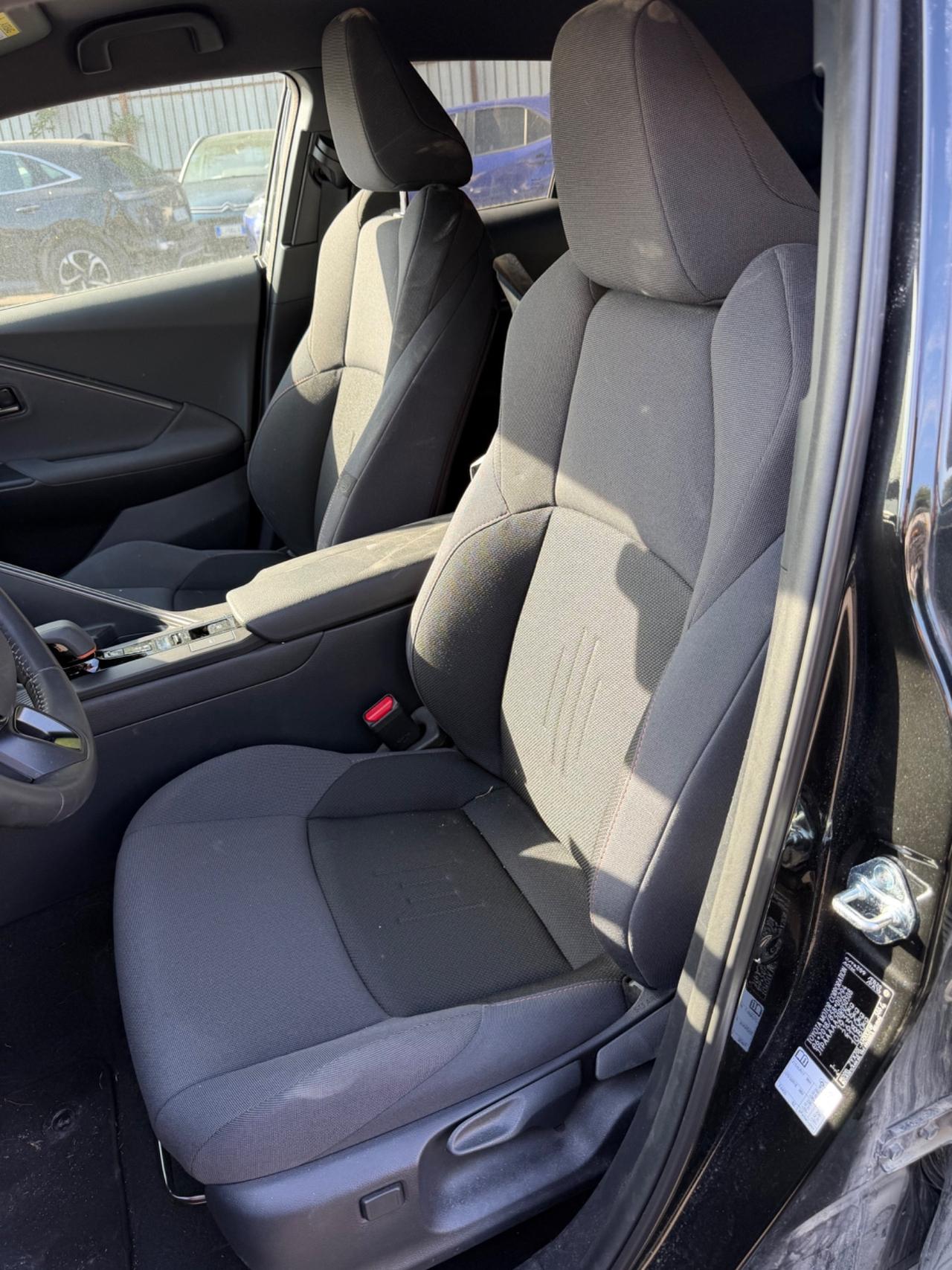 Toyota C-HR 1.8 HV SINISTRATA