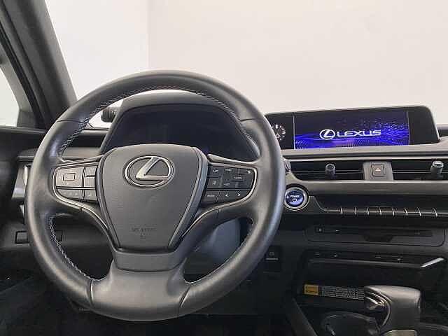 Lexus UX 250h Hybrid Luxury