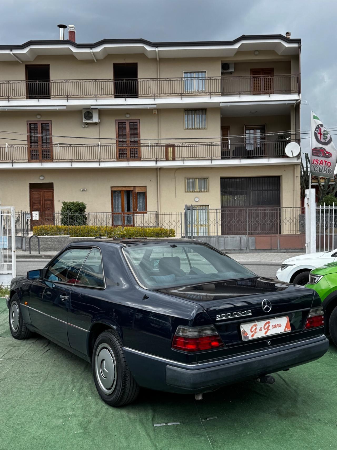 Mercedes-benz 200 CE-16 cat Esprit