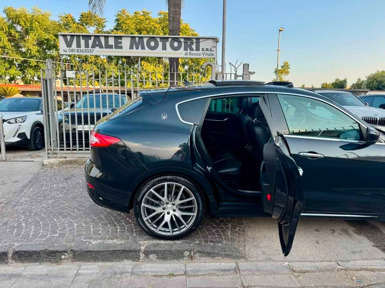 Maserati Levante 3.0 Diesel 275 CV AWD