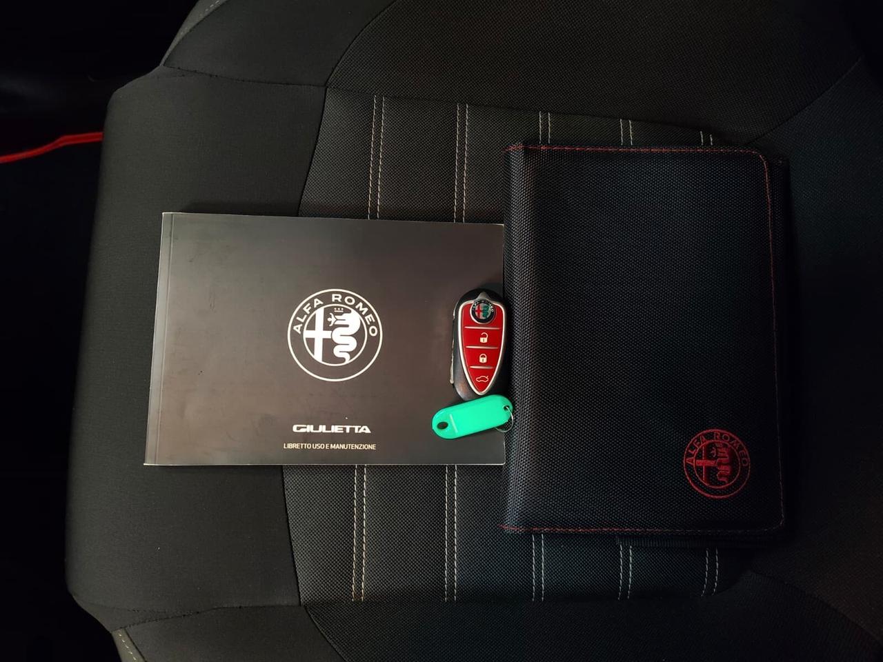 Alfa Romeo Giulietta 1.6JTDm TCT NEOPATENTATI