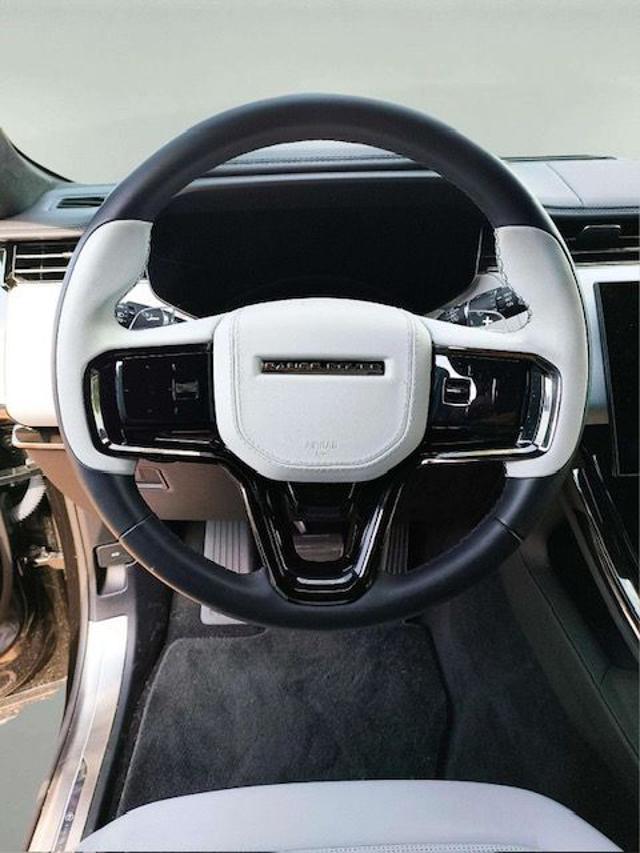LAND ROVER Range Rover Sport 4.4 V8 635 CV SV Edition