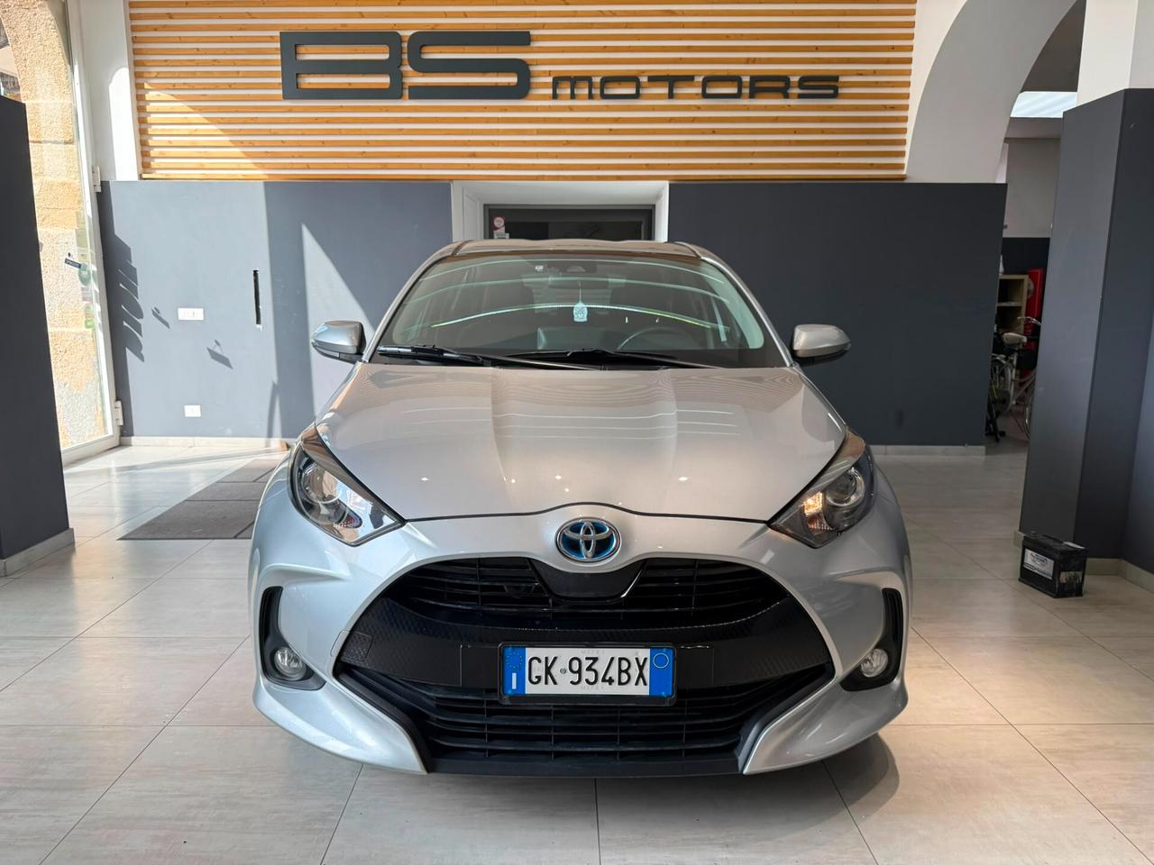Toyota Yaris 1.5 Hybrid 5 porte Business