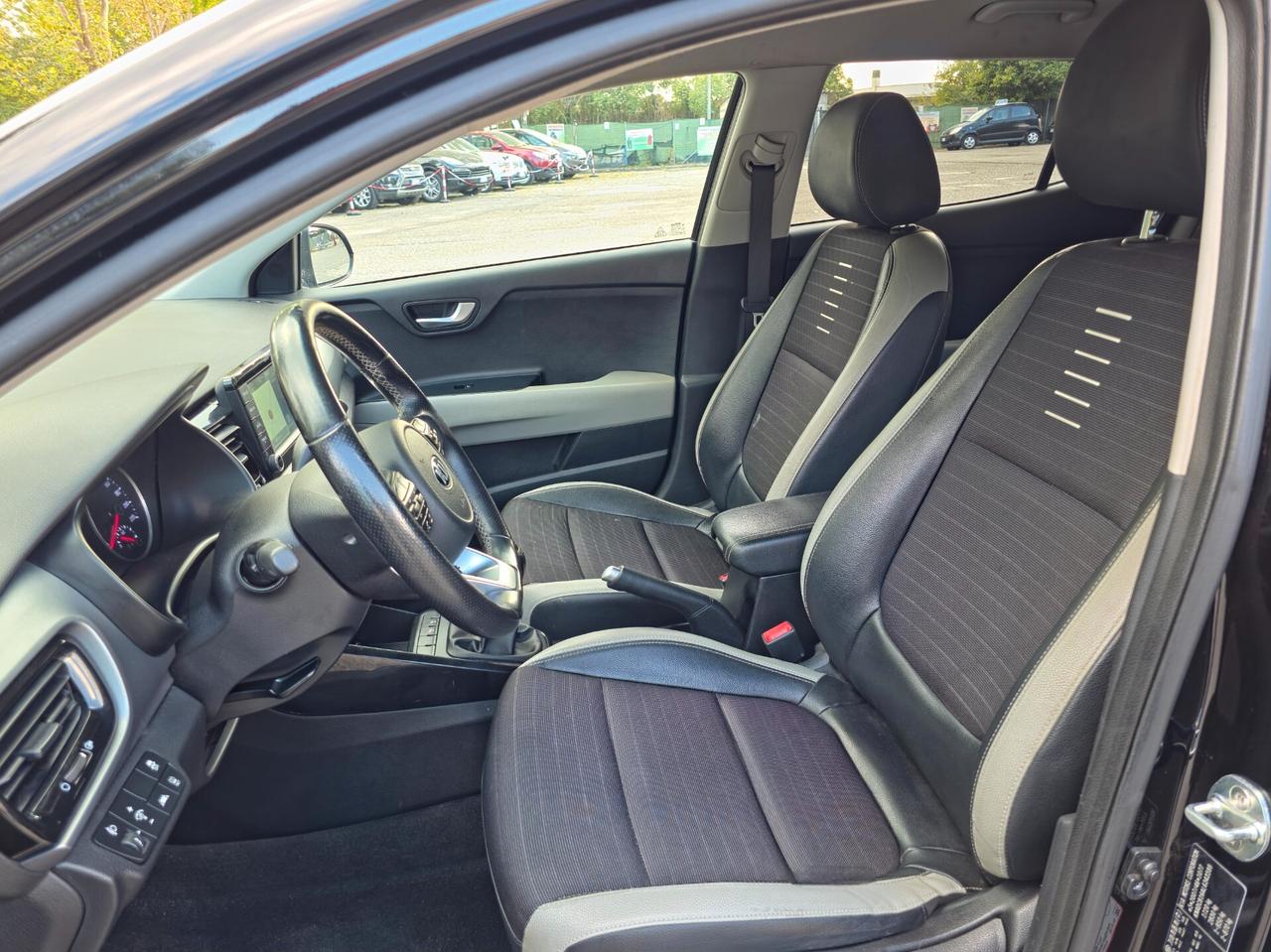 Kia Stonic 1.6 CRDi 115 CV Energy 2019-E6 Manuale NEO