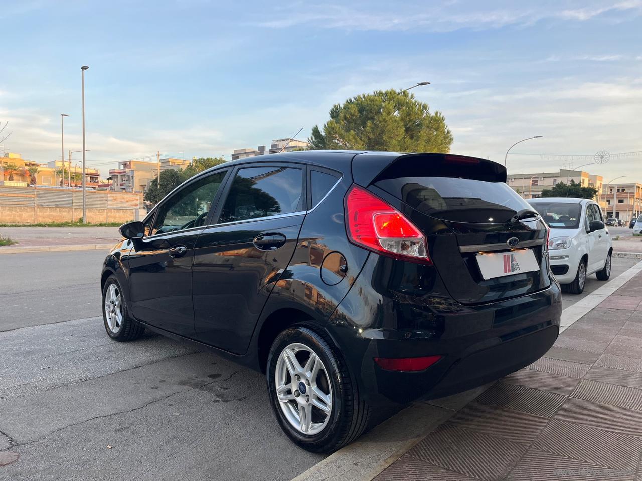 FORD Fiesta 1.4 5p. Bz.- GPL Titanium