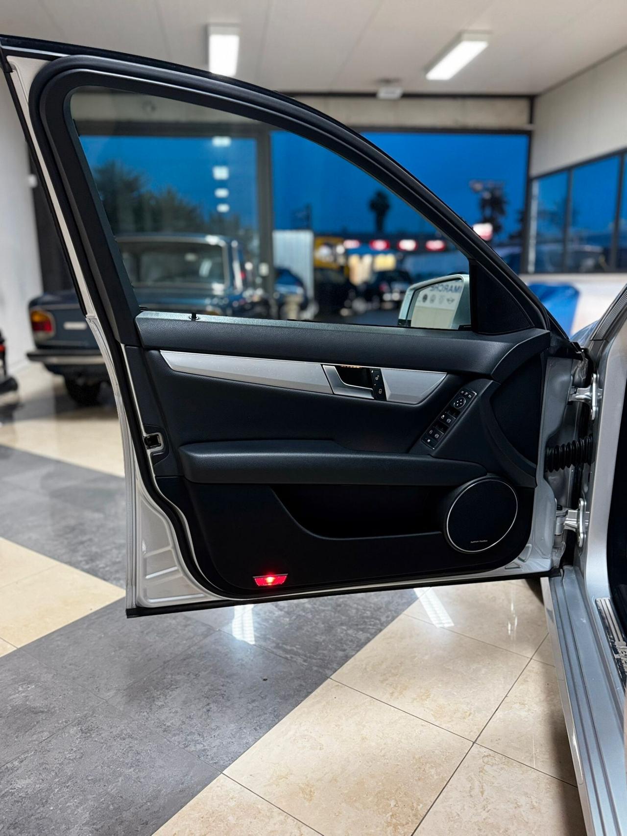 Mercedes-benz C 220 C 220 CDI S.W. BlueEFFICIENCY Avantgarde AMG