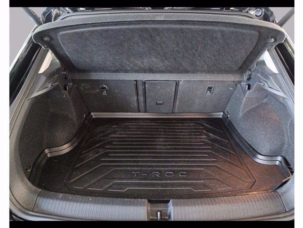 VOLKSWAGEN T-roc 1.0 tsi style 110cv del 2023