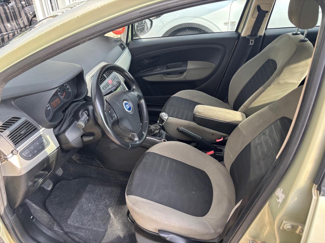 Fiat Grande Punto 1.3 MJT 75 CV 5 porte Dynamic