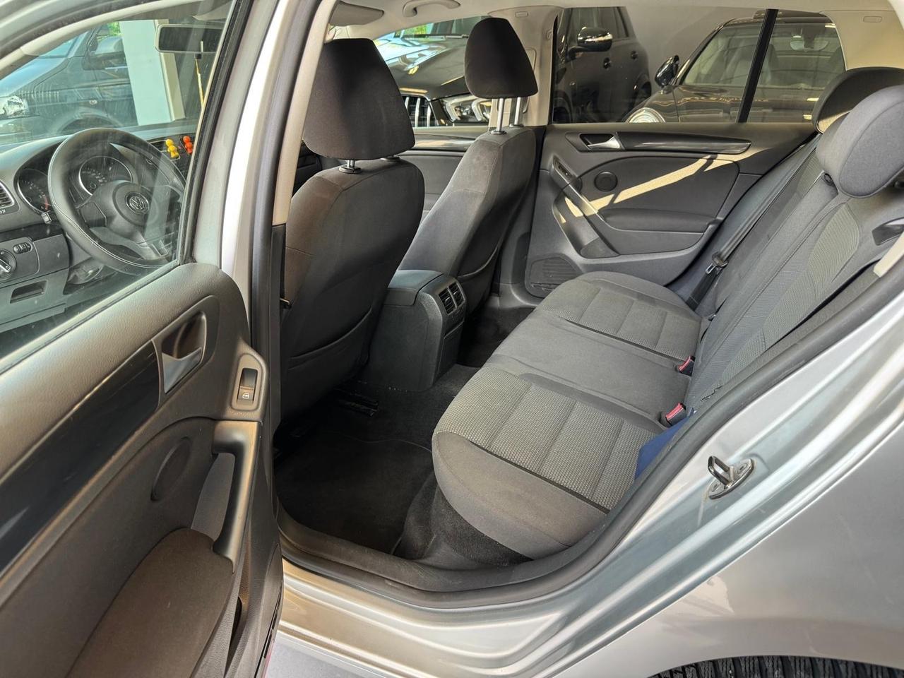 Volkswagen Golf 1.6 TDI DPF 5p.