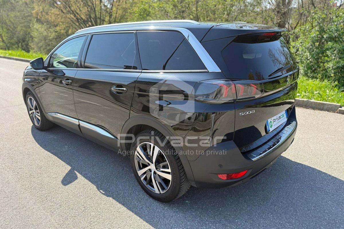 PEUGEOT 5008 PureTech Turbo 130 S&S Allure Pack