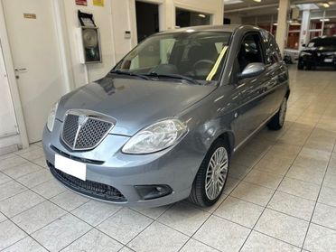 LANCIA Ypsilon 1.3 MJT 75 CV Oro