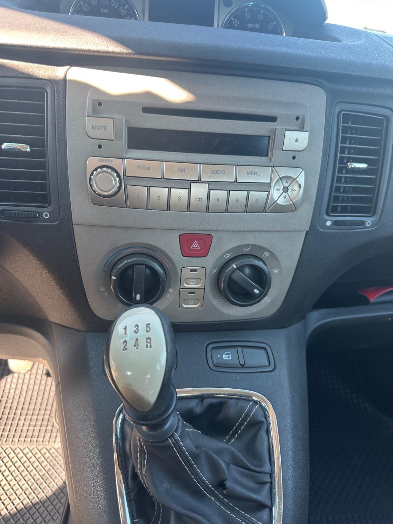 Lancia MUSA 1.4 Oro Plus Ecochic GPL