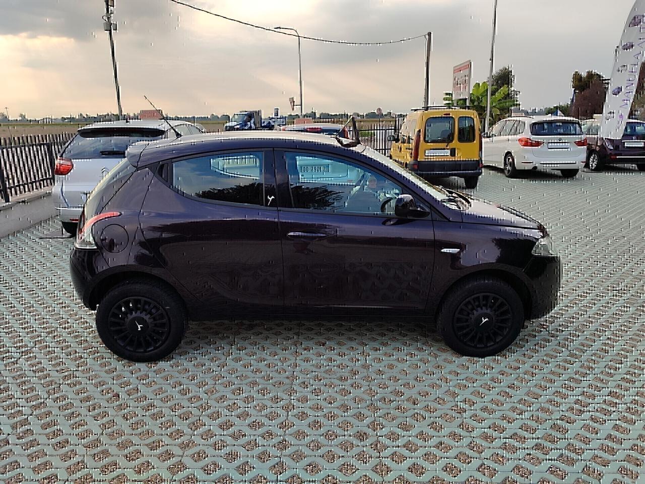 Lancia Ypsilon 0.9 TwinAir~METANO~NEOPAT~178.000~GARANZIA~2014
