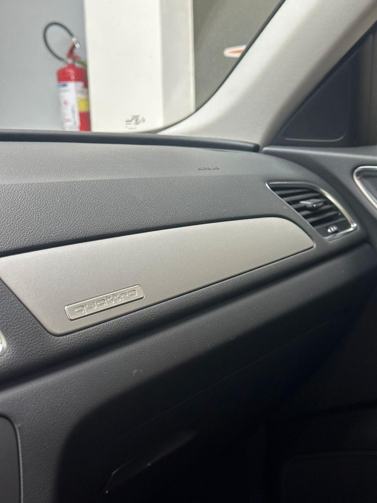Audi Q3 2.0 TDI 140 CV quattro S tronic TETTO APRIBILE