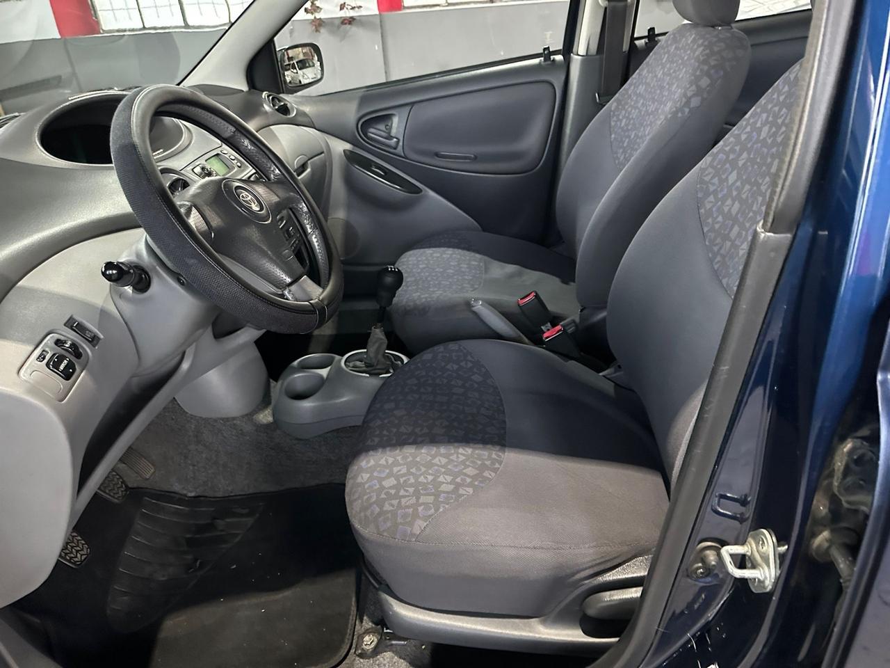 Toyota Yaris 1.3i 16V cat 5 porte Luna