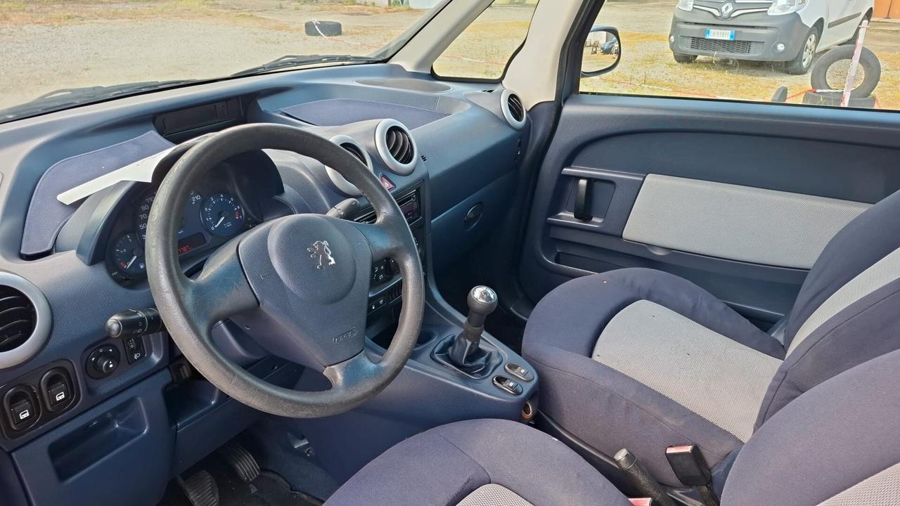Peugeot 1007 1.4 Freddy