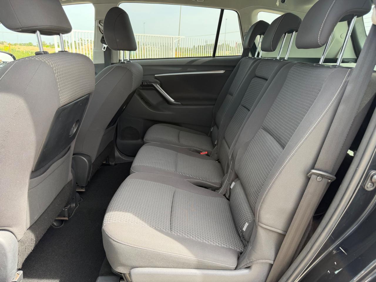 TOYOTA VERSO 1.6 D-4D 5POSTI FULL RETRO MY16