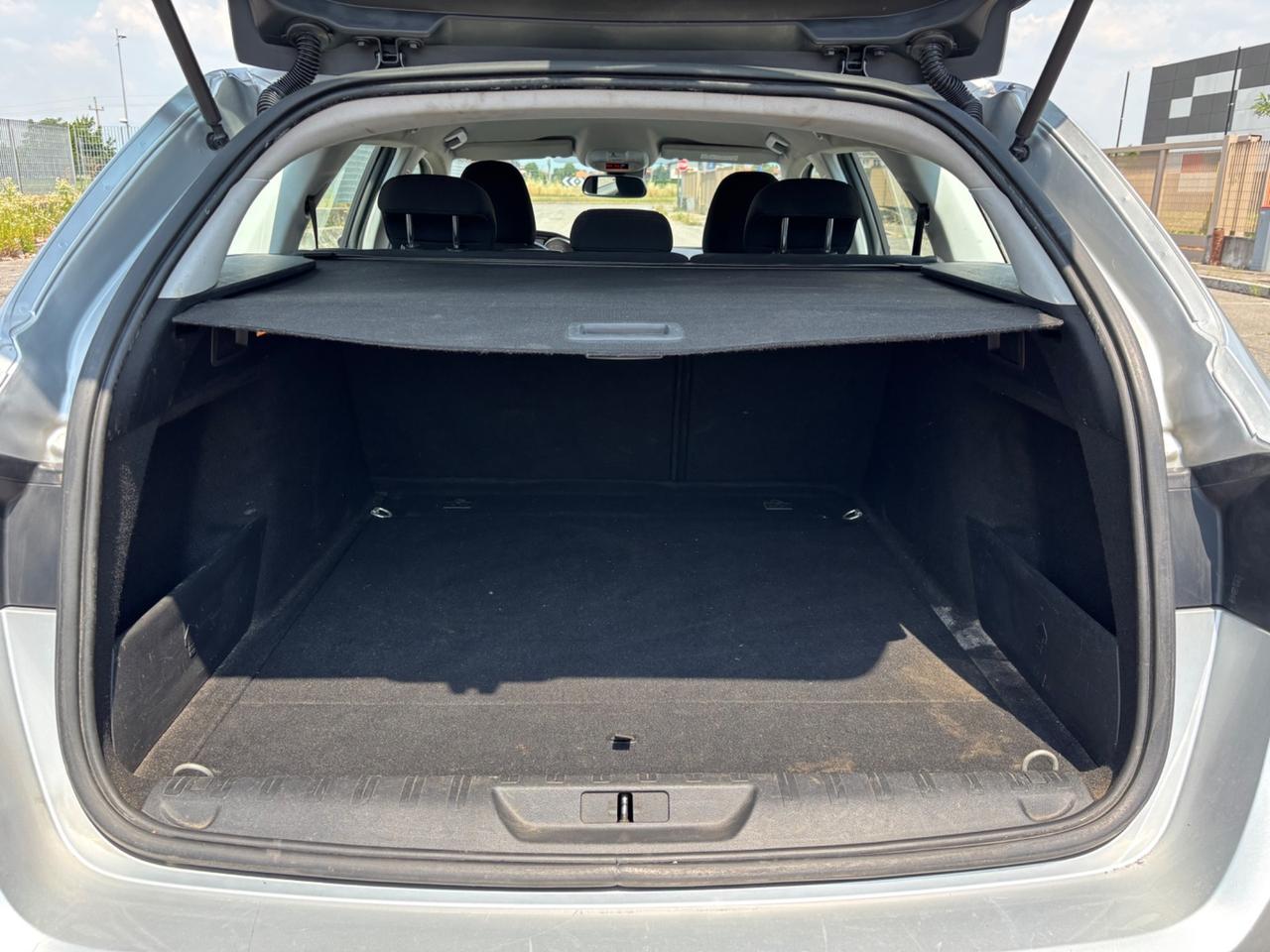 Peugeot 308 BlueHDi 1.6 120Cv GARANZIA
