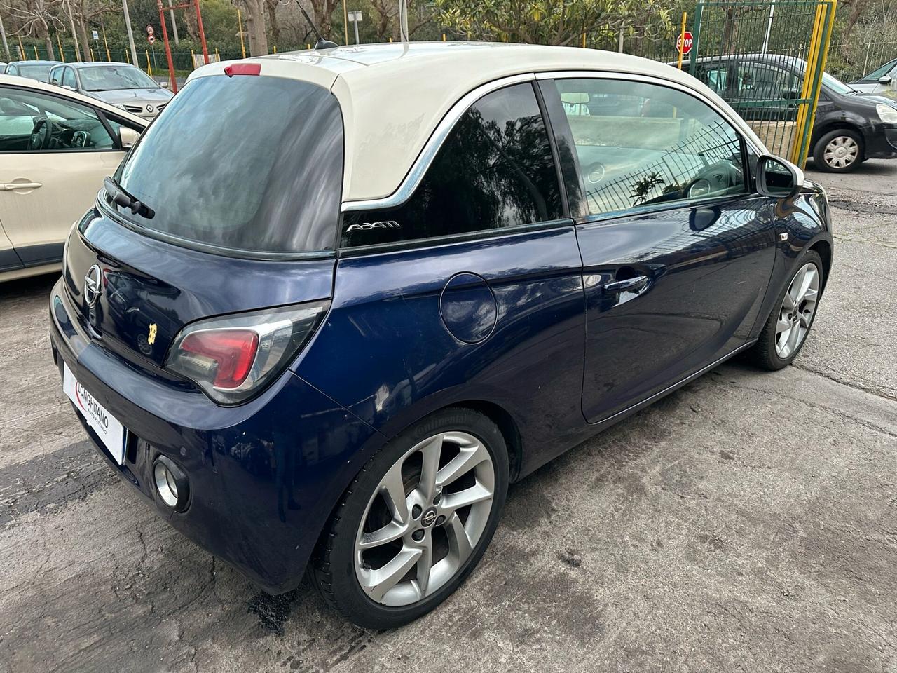 Opel Adam 1.4 87 CV Slam