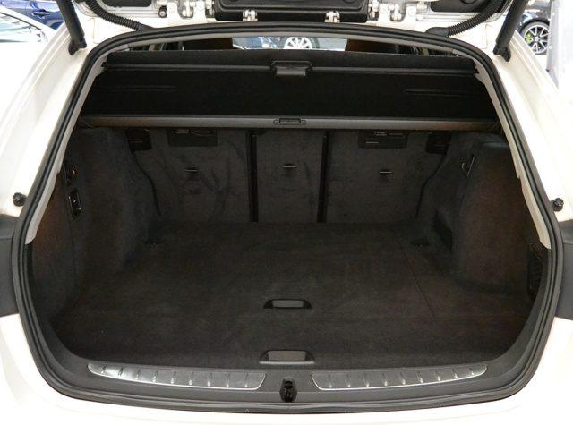 BMW 320 d Touring Sport Automatica - Navi - Xenon - Pdc