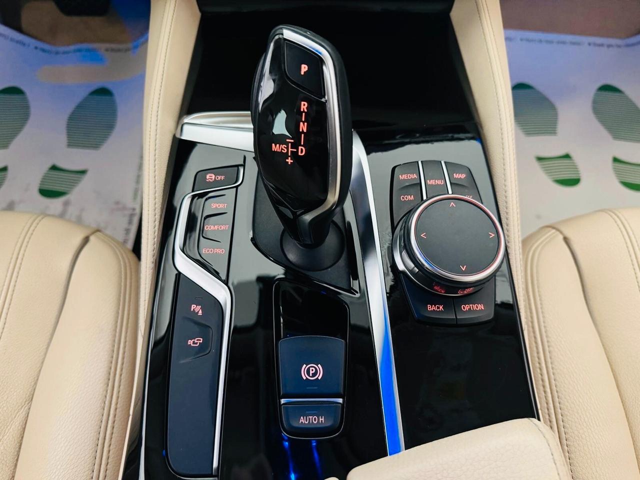 Bmw 520 520d xDrive Luxury