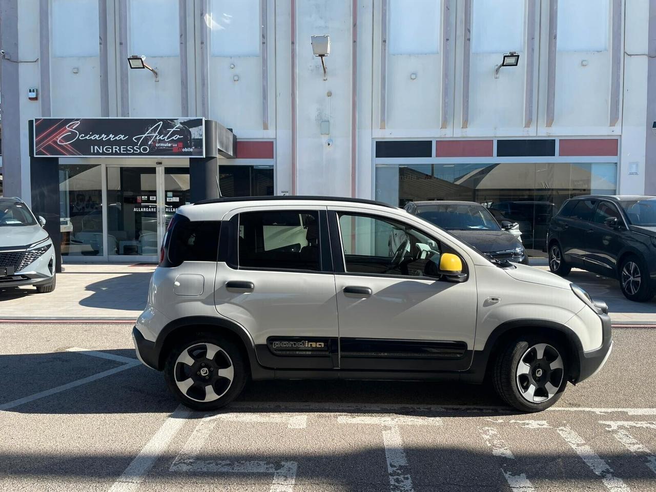 Fiat Pandina CROSS 1.0 FireFly S&S Hybrid 70CV