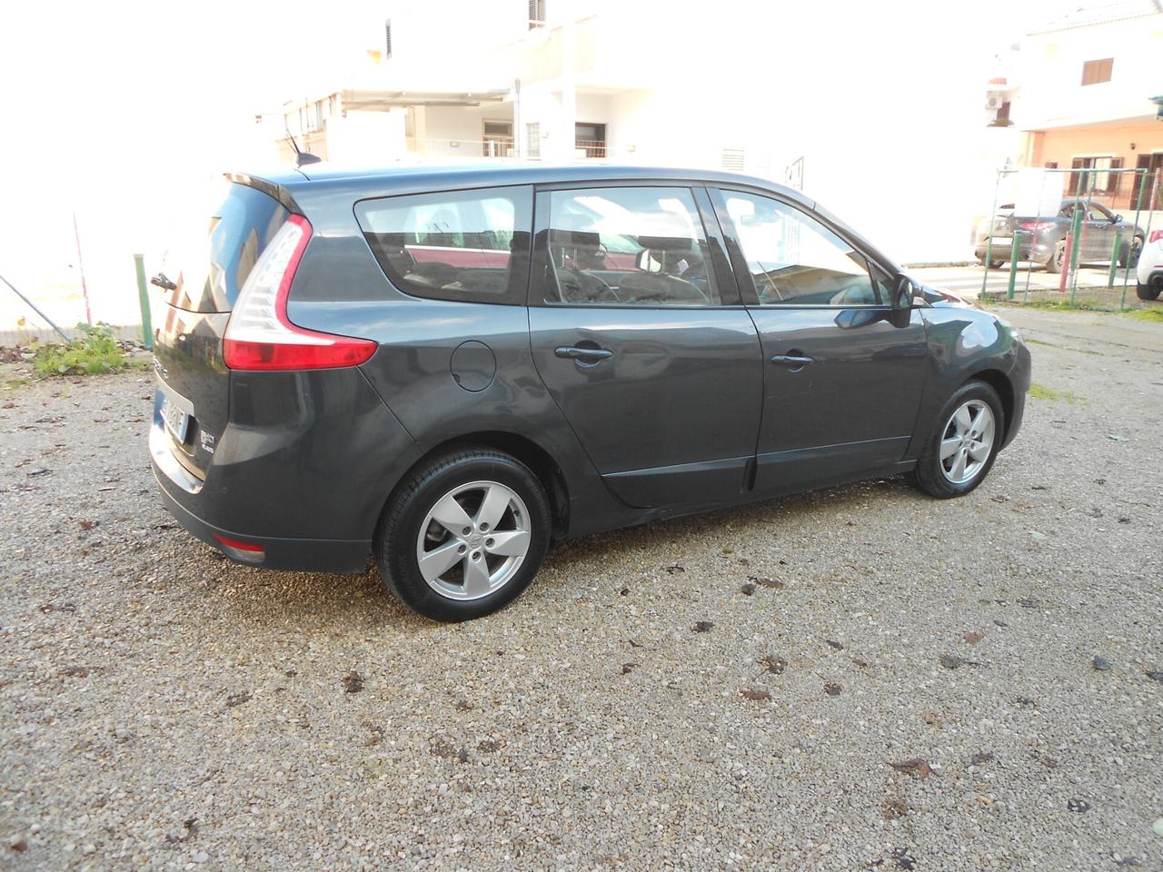 Renault Scenic Scénic XMod 1.5 dCi 110CV EDC Live