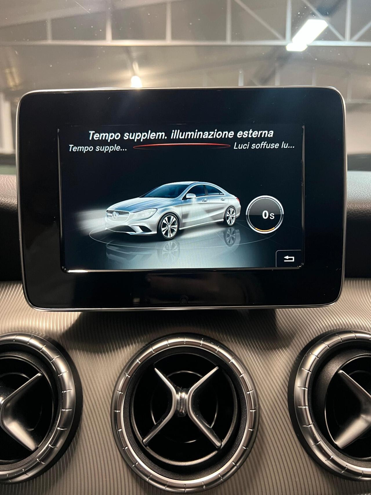 Mercedes-benz CLA 180 S.W. Premium