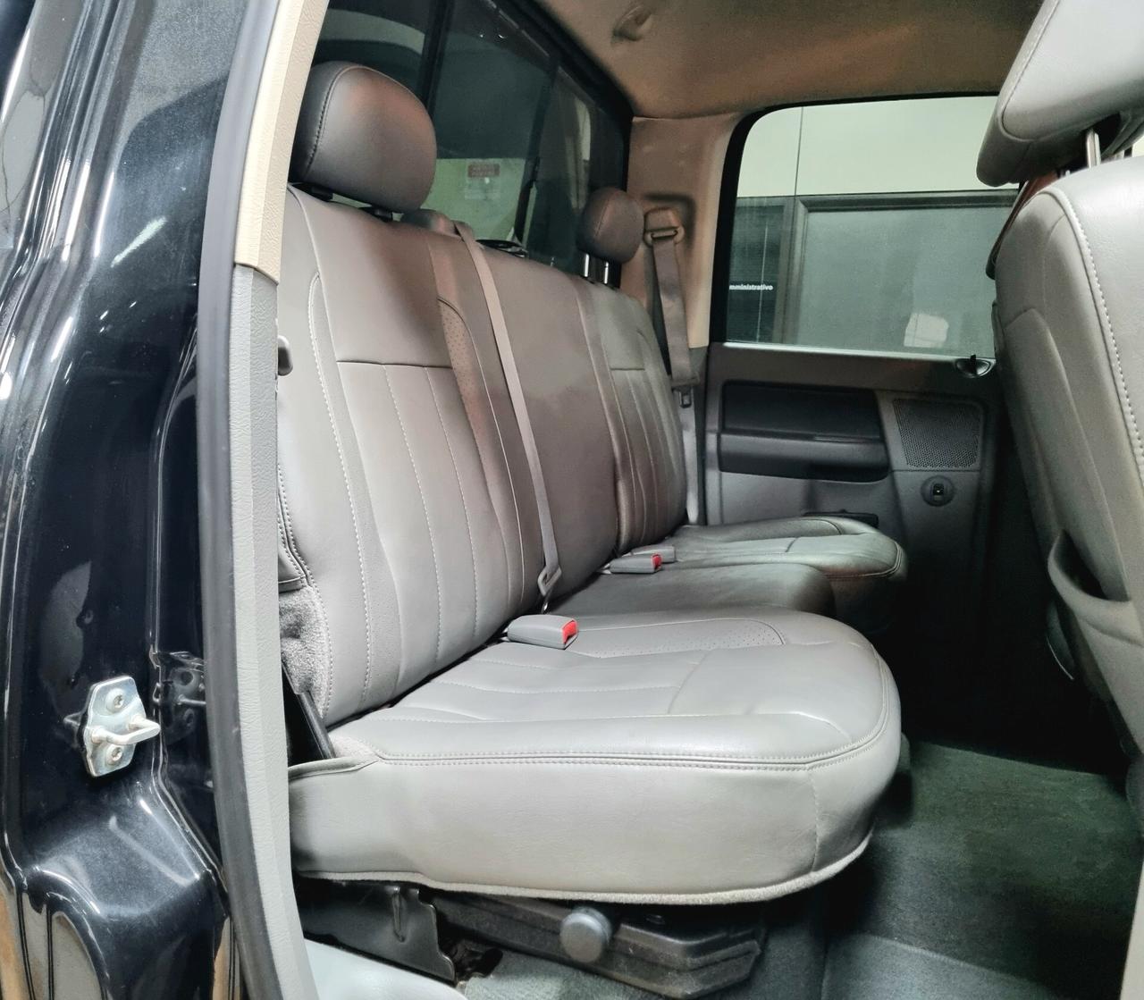 DODGE RAM 5.7 BENZINA V8 CREW CAB LARAMIE 1500