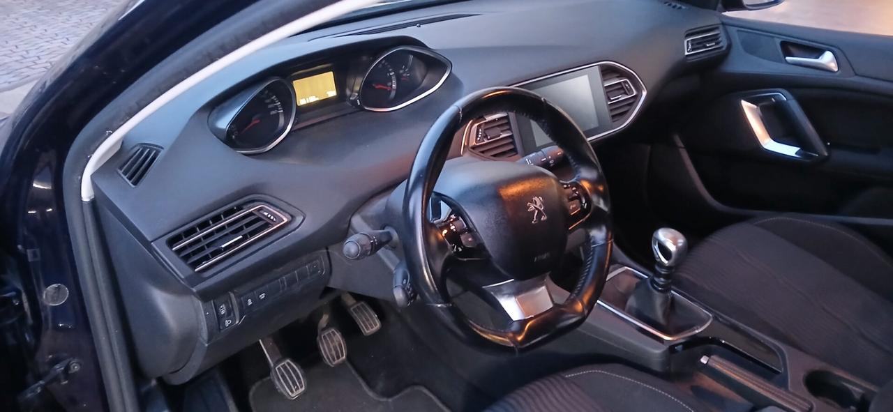 Peugeot 308 1.6 HDi s.w neopatentati